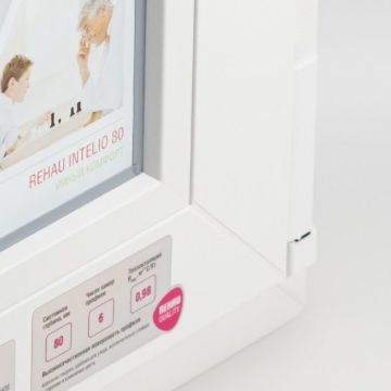 уплотнение серое окно рехау